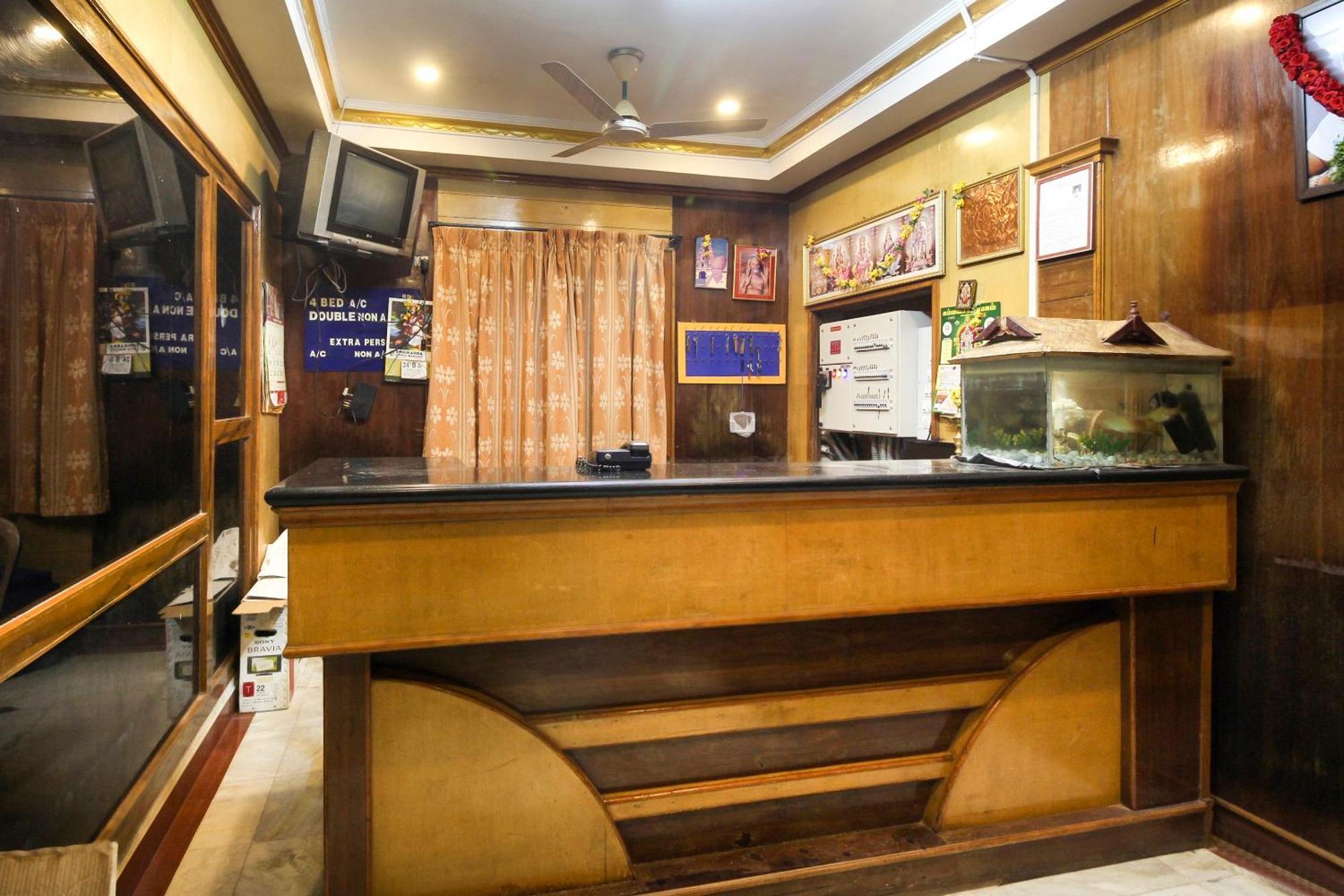 Spot On Jayalakshmi Residency Non Ac Hotell Kovilpatti Exteriör bild